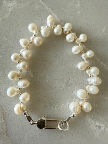 pearl bracelet